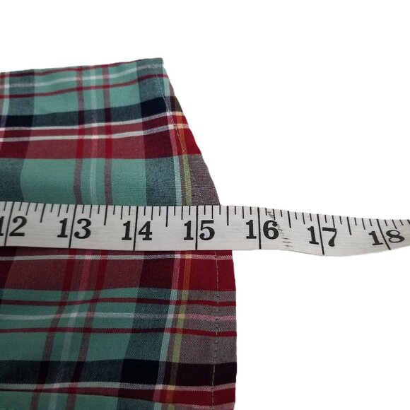 Buttons and Thread Boys Plaid Button Up Shirt Size 18M Red Green Cotton Preppy - Picture 7 of 8